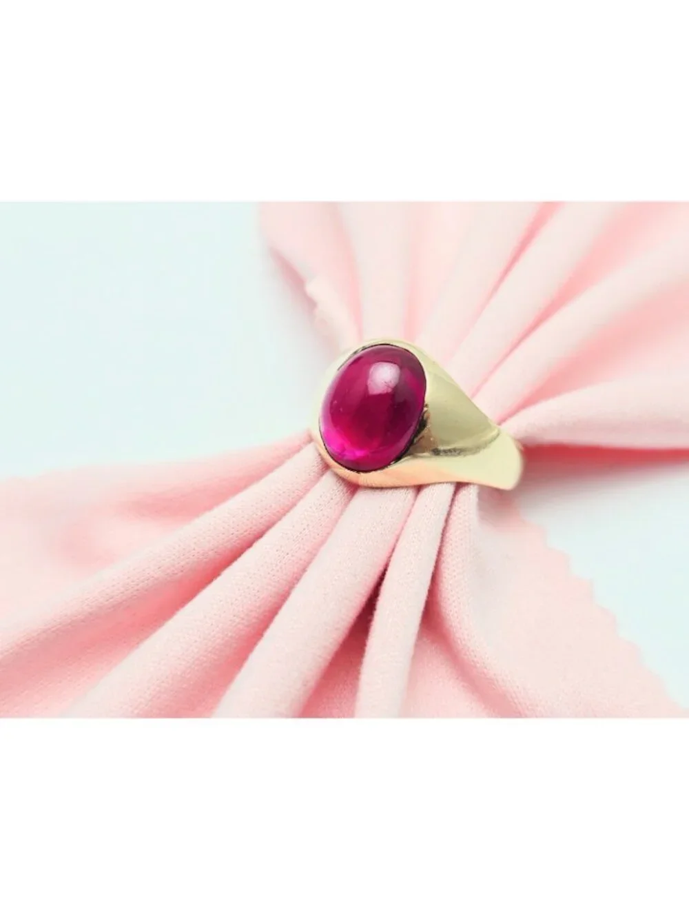 12K Karat Solid Yellow Gold Designer Oval Cabochon Lab Grown Ruby Ring - Size 10
